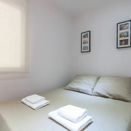 Apartment Bbarcelona Diagonal Flats