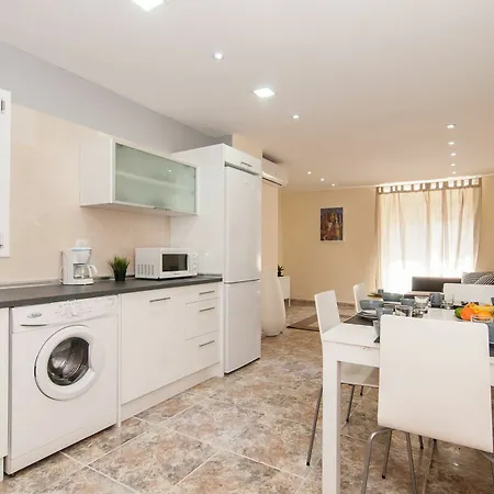 Bbarcelona Diagonal Flats Βαρκελώνη